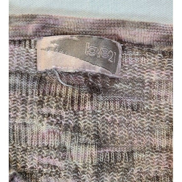 Forever 21 Love 21 Sweater Pullover | V-Neck Knit | Size Medium | Soft Rayon - Picture 3 of 7